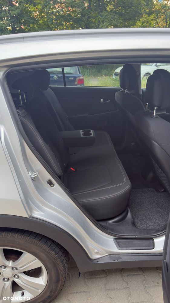 Kia Sportage 2,0 CRDI AWD Spirit - 24