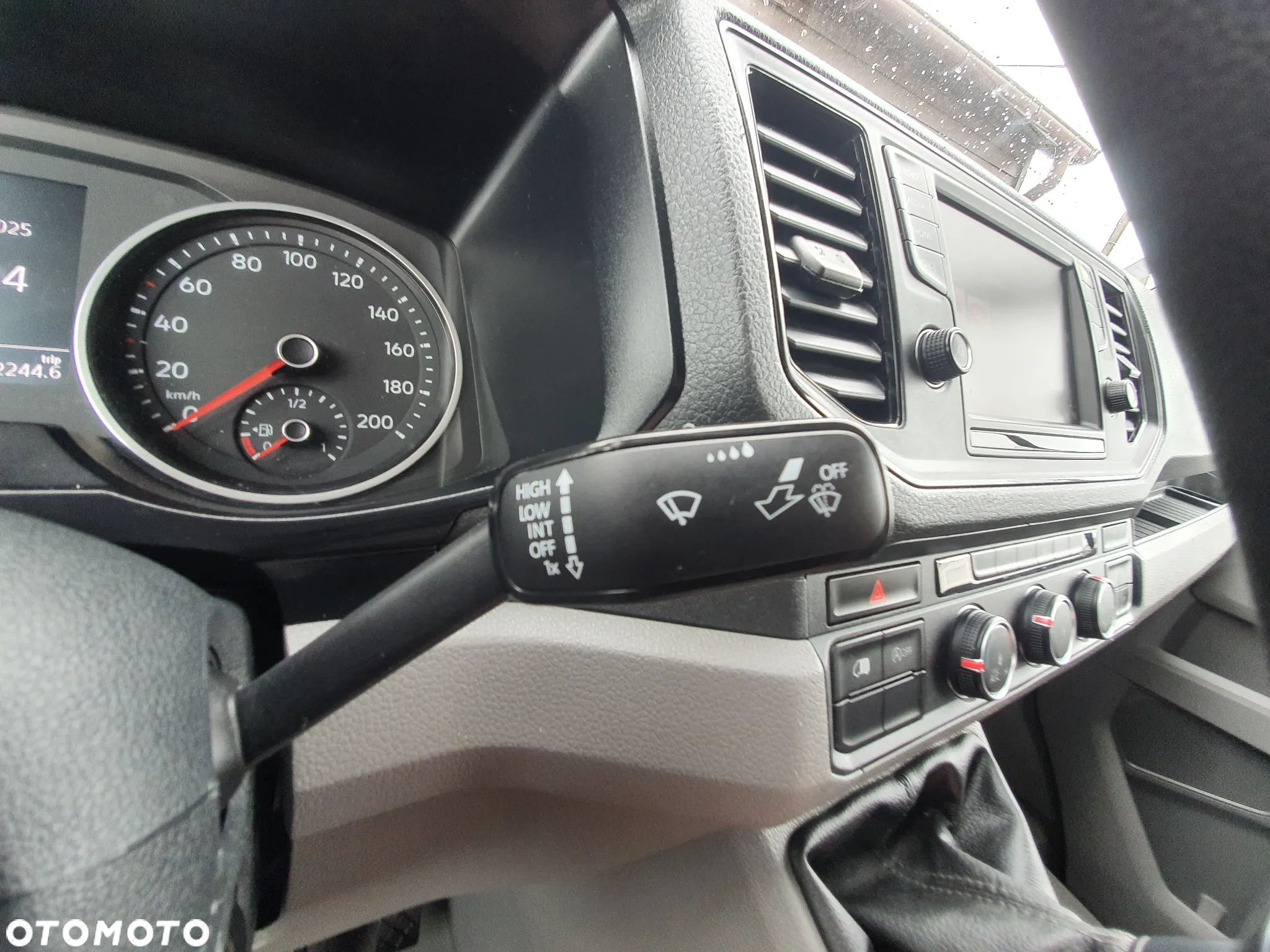 Volkswagen CRAFTER - 22