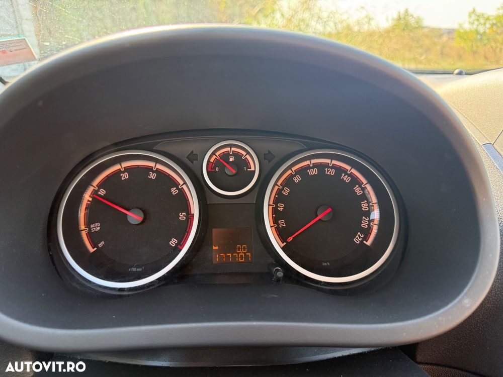 Opel Corsa 1.3 CDTI Enjoy - 36