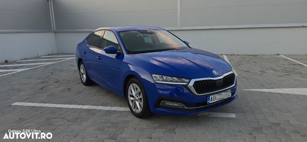 Skoda Octavia 2.0 TDI DSG Style - 2