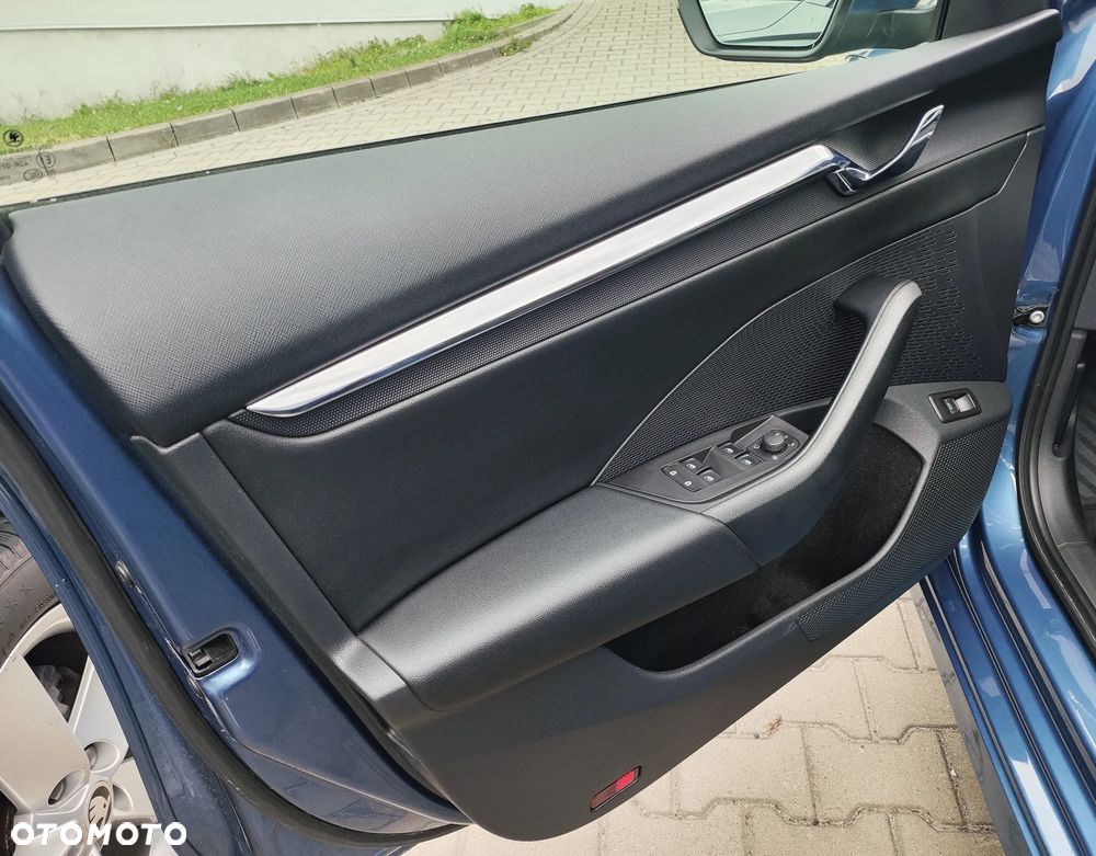Skoda Octavia 1.5 TSI GPF ACT Style - 10