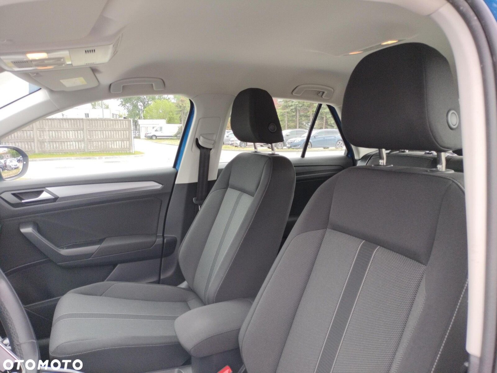 Volkswagen T-Roc 1.5 TSI Life DSG - 11