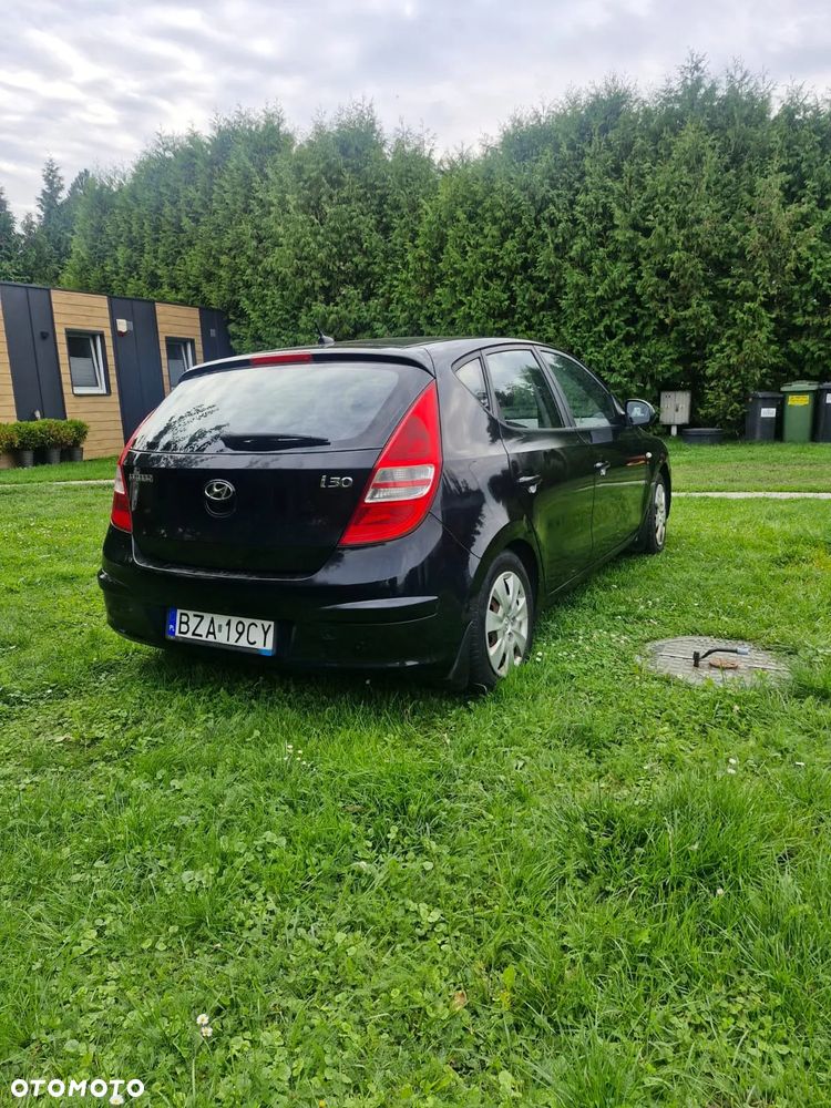 Hyundai i30 1.6 Comfort - 1