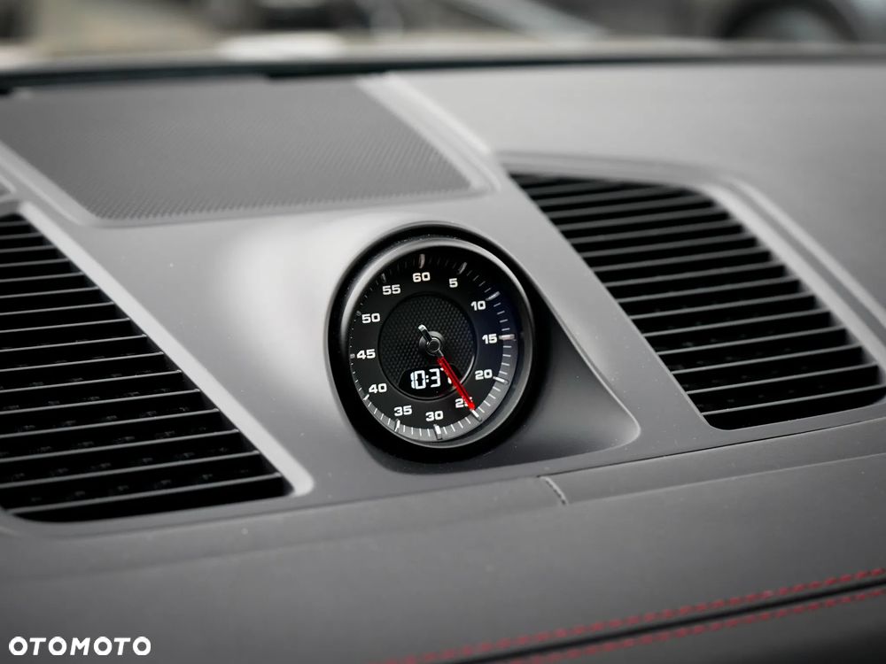 Porsche Cayenne Coupe GTS - 18