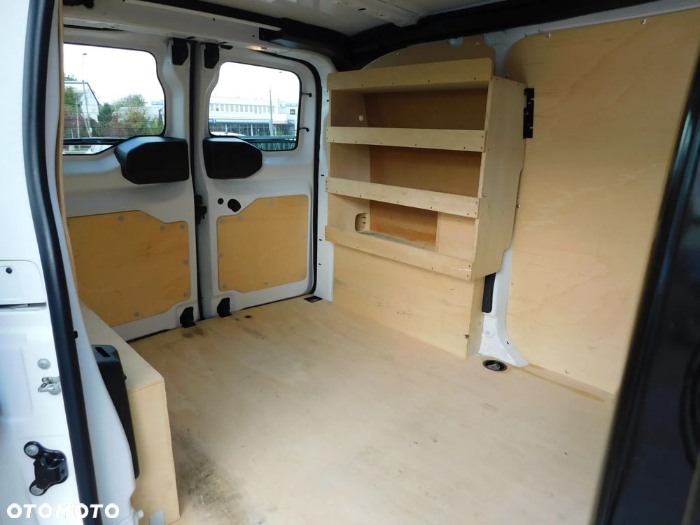 Peugeot Expert Kombi 1.5 BlueHDi Compact 2,7t - 5