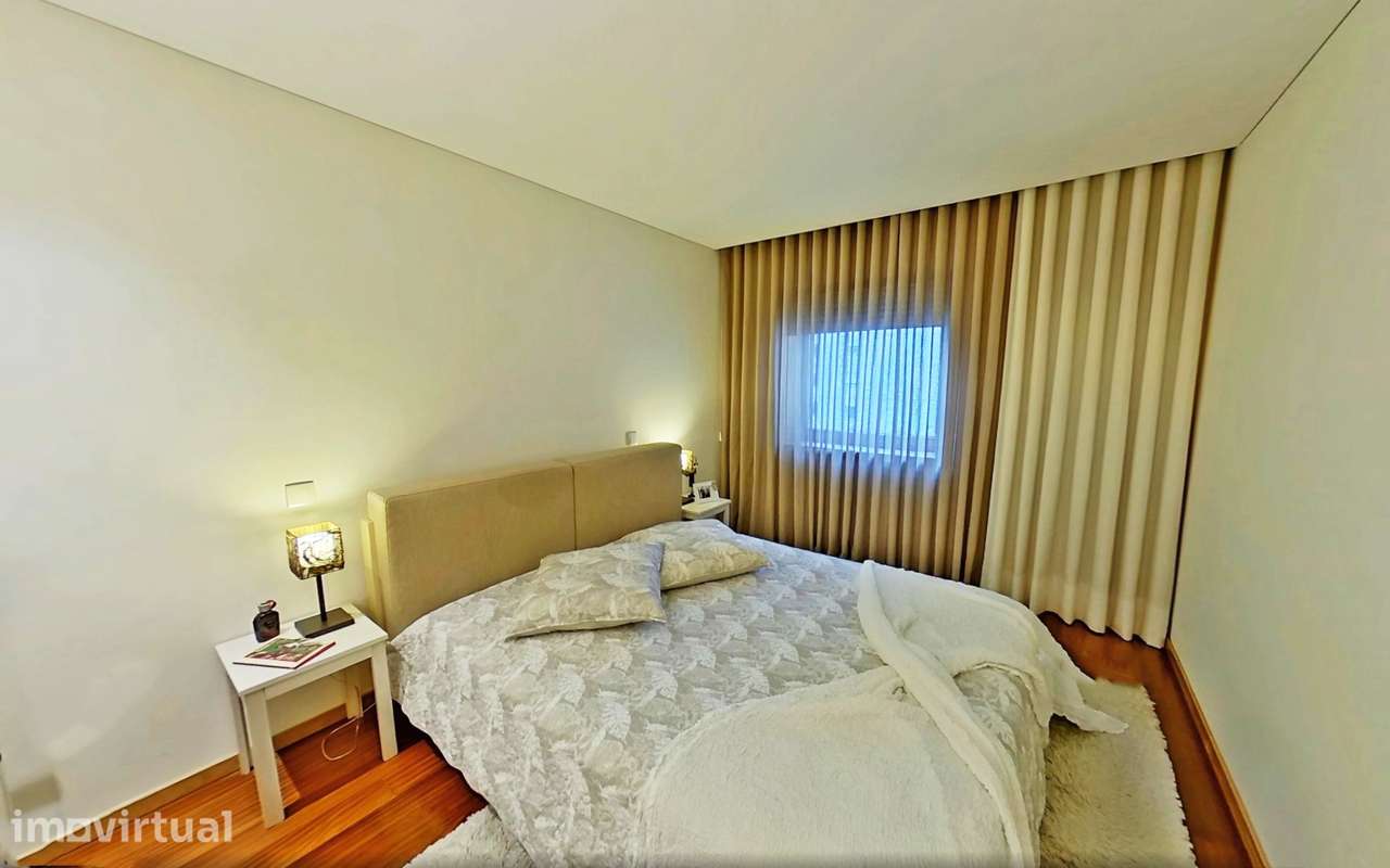 T2 com Duas Suites | Varanda - Grande imagem: 4/25