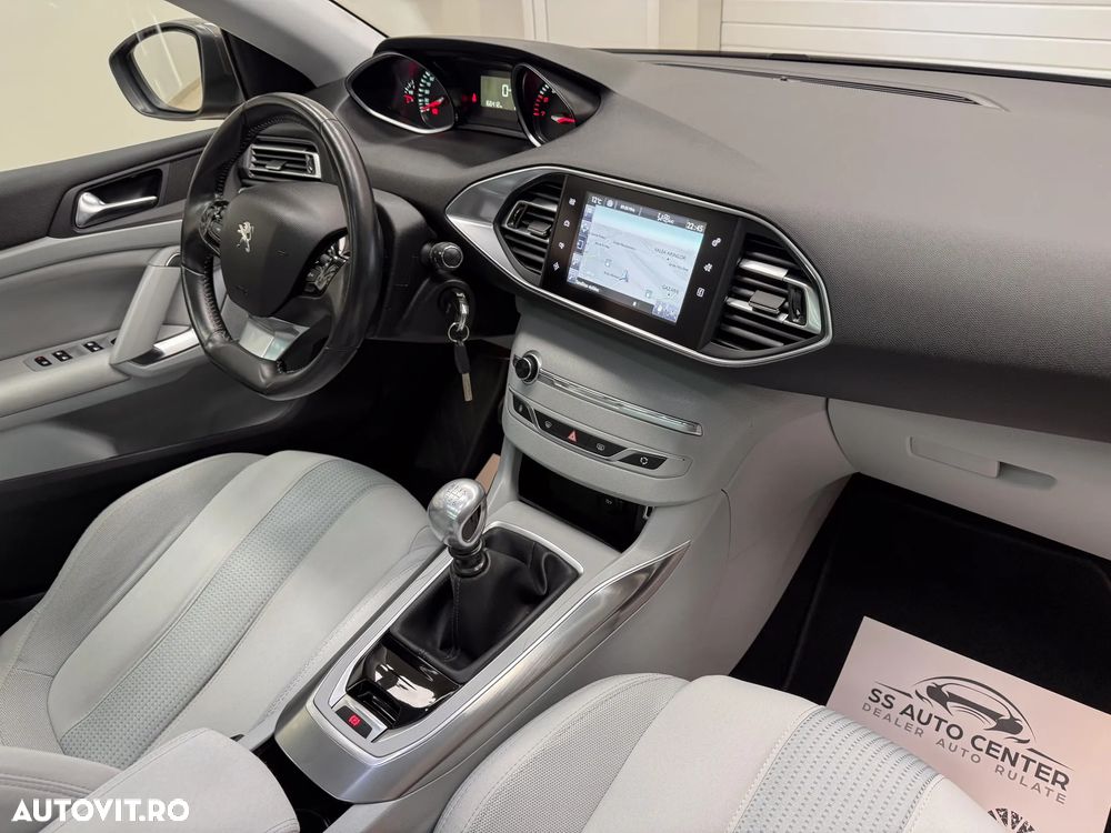 Peugeot 308 PureTech 130 Stop & Start Allure - 16