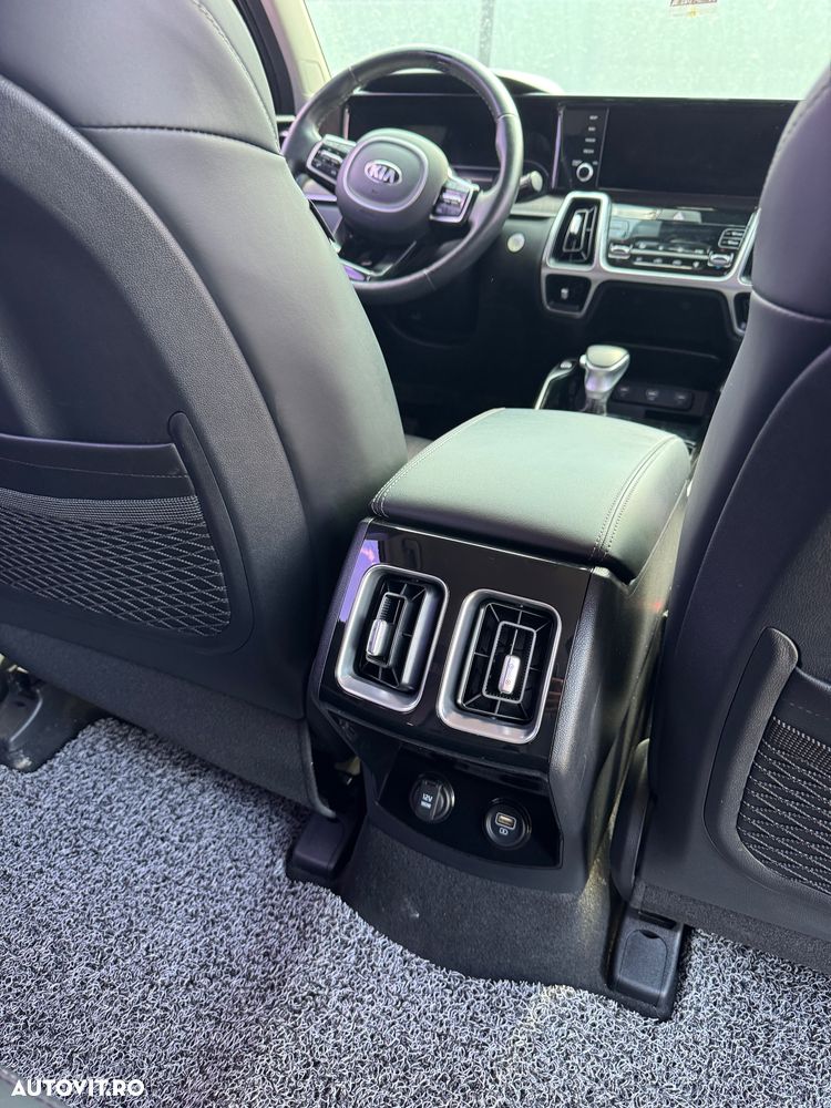 Kia Sorento - 14
