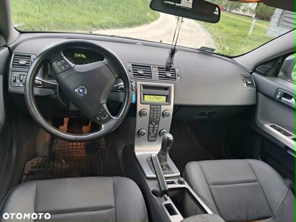 Volvo V50 2.0D - 11