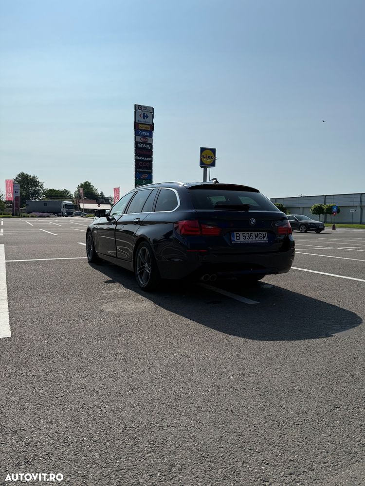 BMW Seria 5 520d Aut. Luxury Line - 4