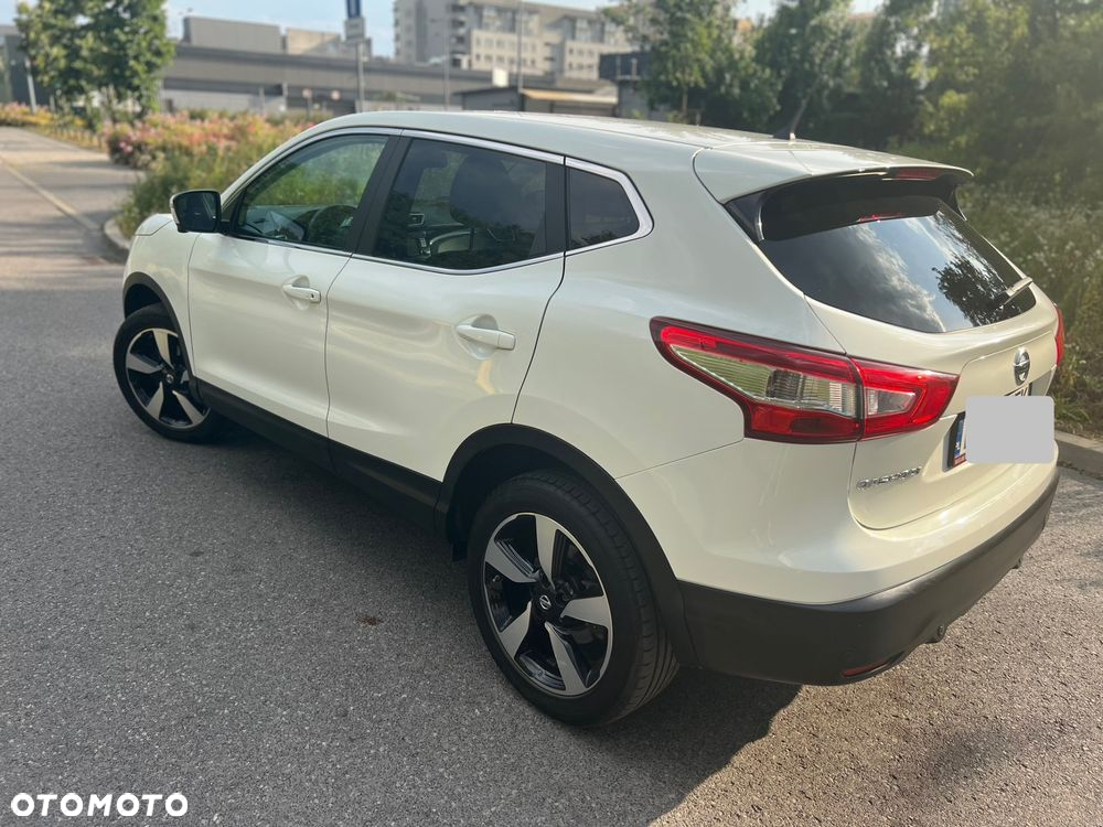 Nissan Qashqai 1.2 DIG-T N-Connecta EU6 - 5