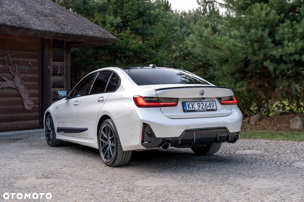 BMW Seria 3 320d xDrive mHEV M Sport - 12