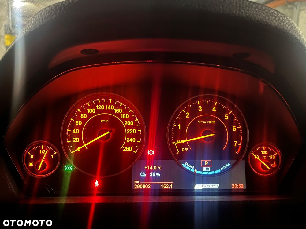 BMW Seria 3 330e iPerformance M Sport Shadow - 11