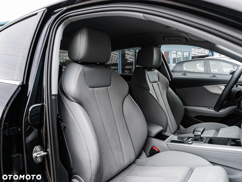 Audi A4 Limousine - 29