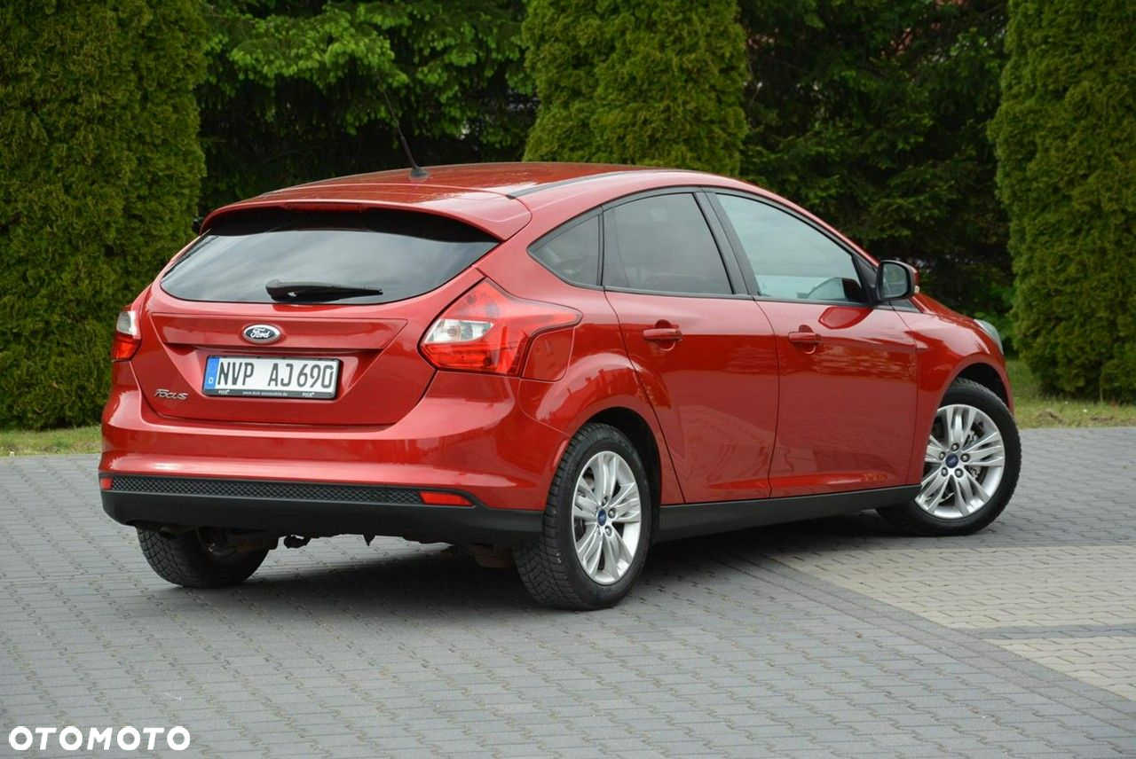 Ford Focus - 13
