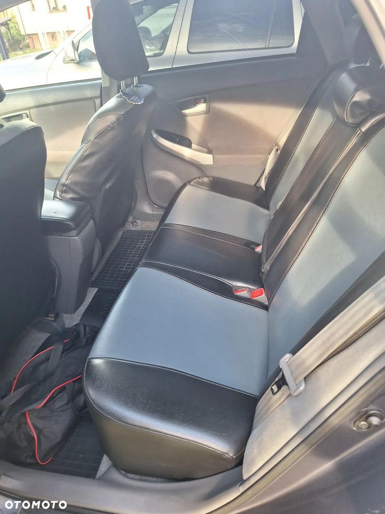Toyota Prius+ - 7