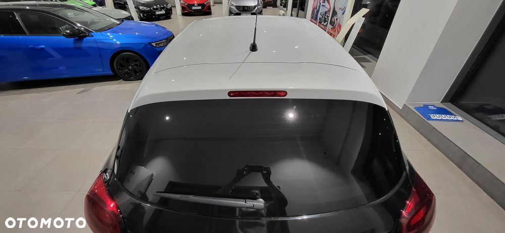 Citroën C3 1.2 PureTech Shine - 33