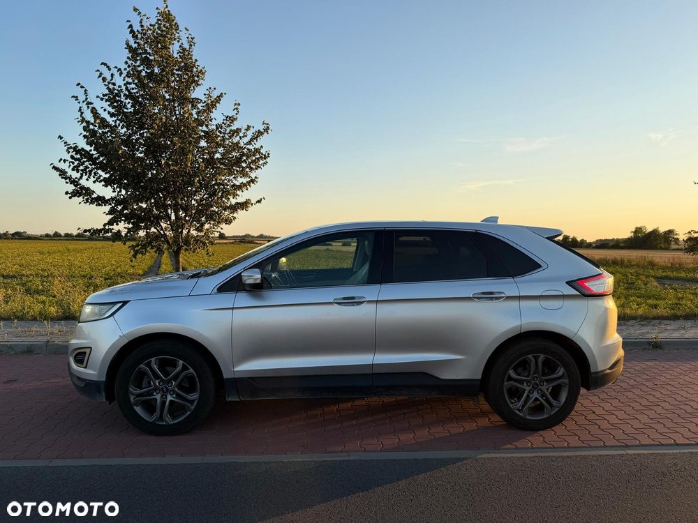 Ford Edge - 10