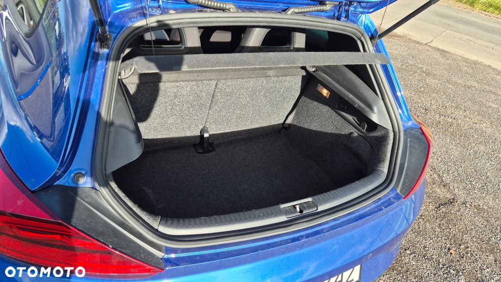 Volkswagen Scirocco 2.0 TSI (BlueMotion Technology) - 17
