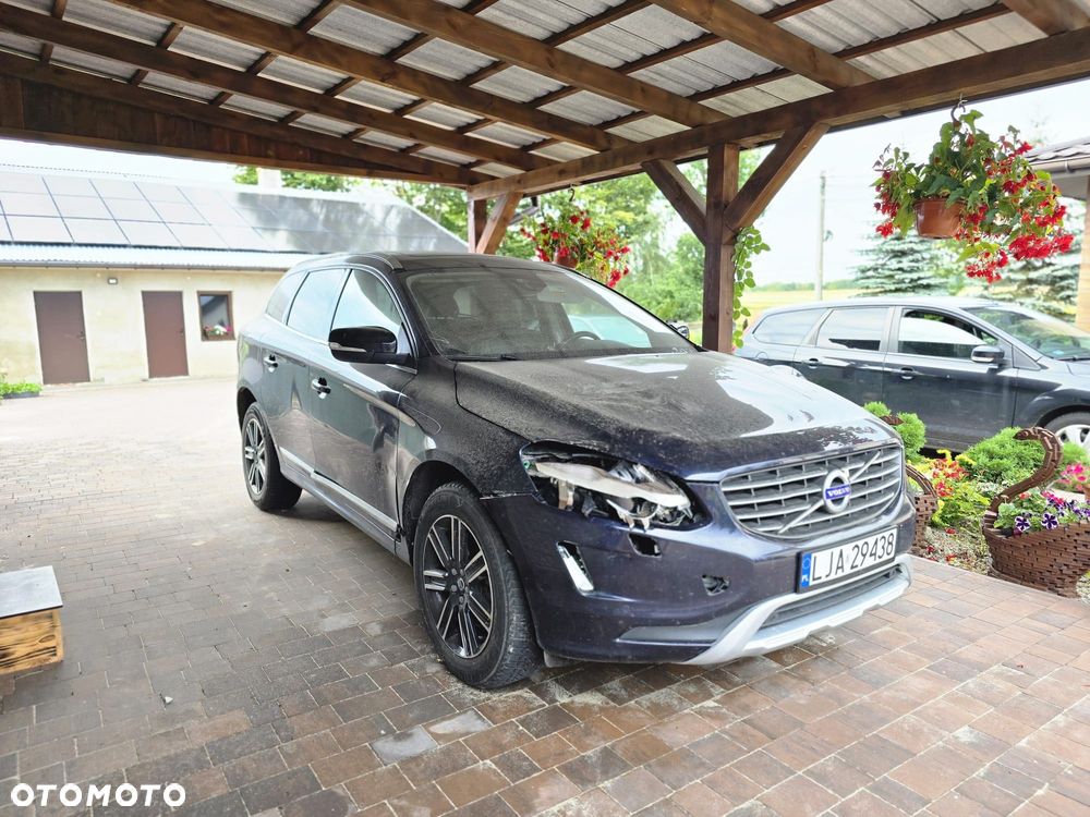 Volvo XC 60 - 2