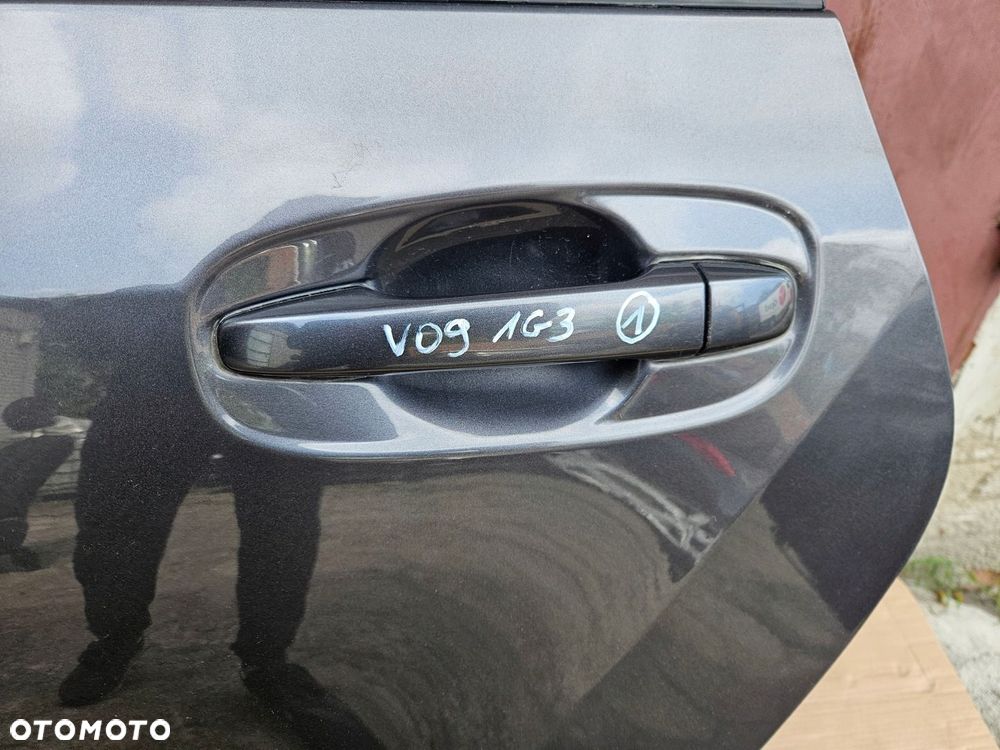 TOYOTA VERSO 09-17 DRZWI LEWY TYŁ 1G3 - 2