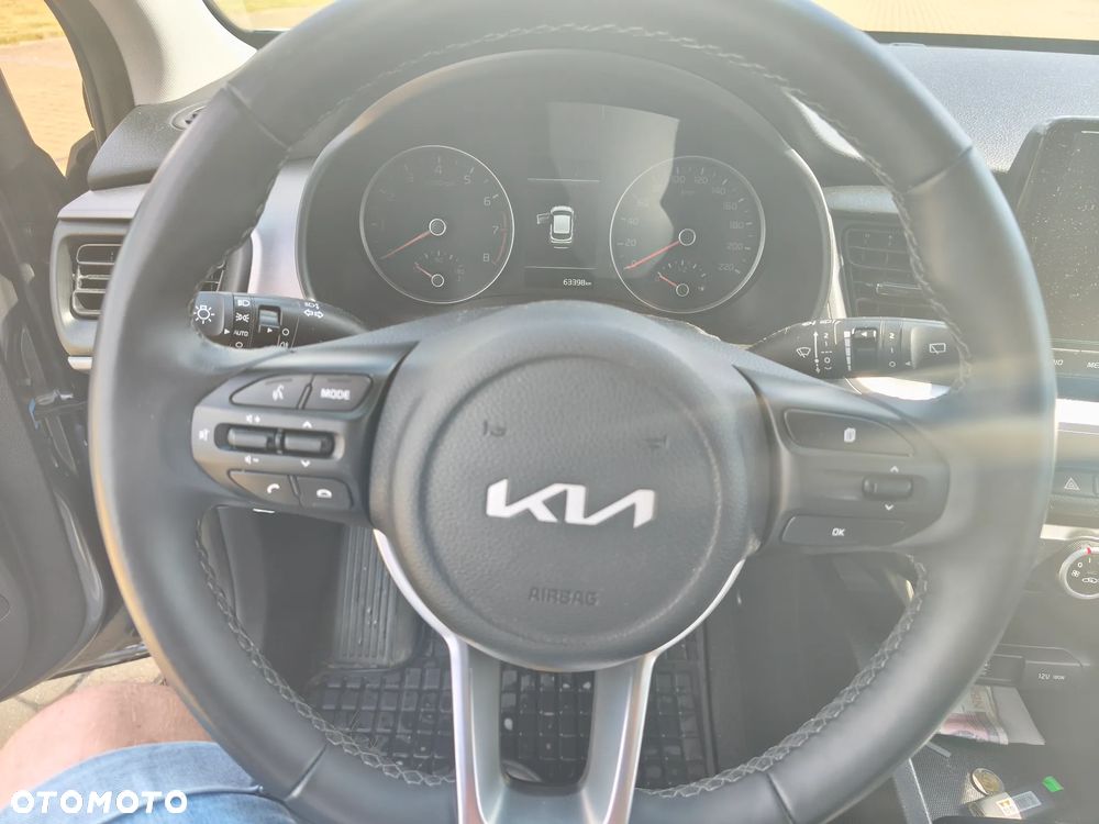 Kia Stonic 1.0 T-GDI M DCT - 10