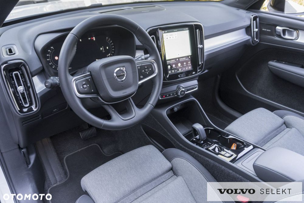 Volvo XC 40 - 16