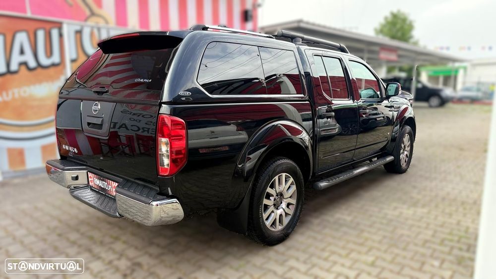 Nissan Navara 3.0 dCi V6 CD LE AT 4WD - 2