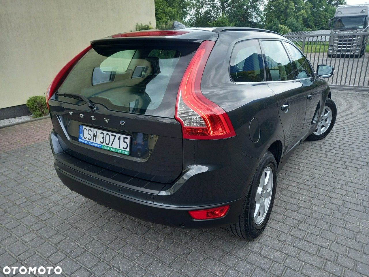 Volvo XC 60 D4 Geartronic Momentum - 2