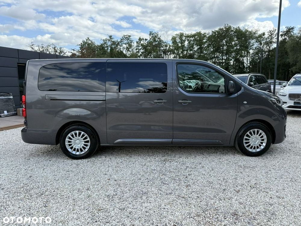 Toyota Proace Verso - 25