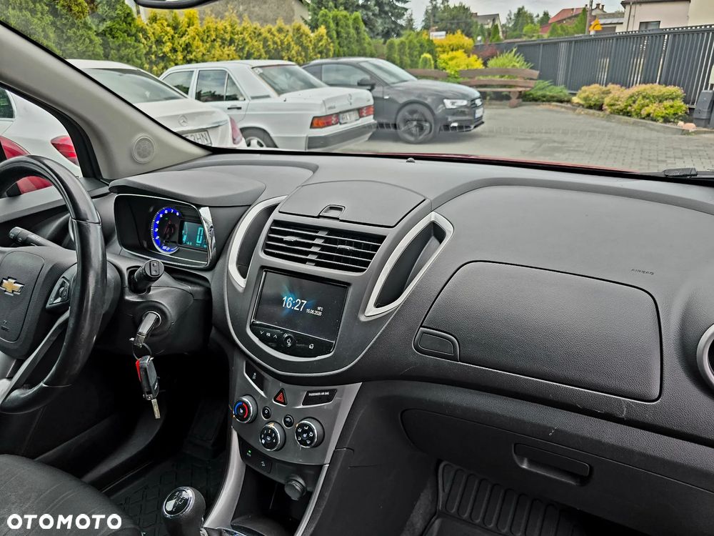 Chevrolet Trax 1.6 LS - 17