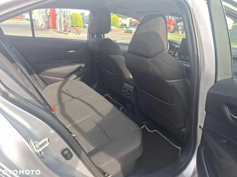 Toyota Corolla 1.8 Hybrid Comfort - 10