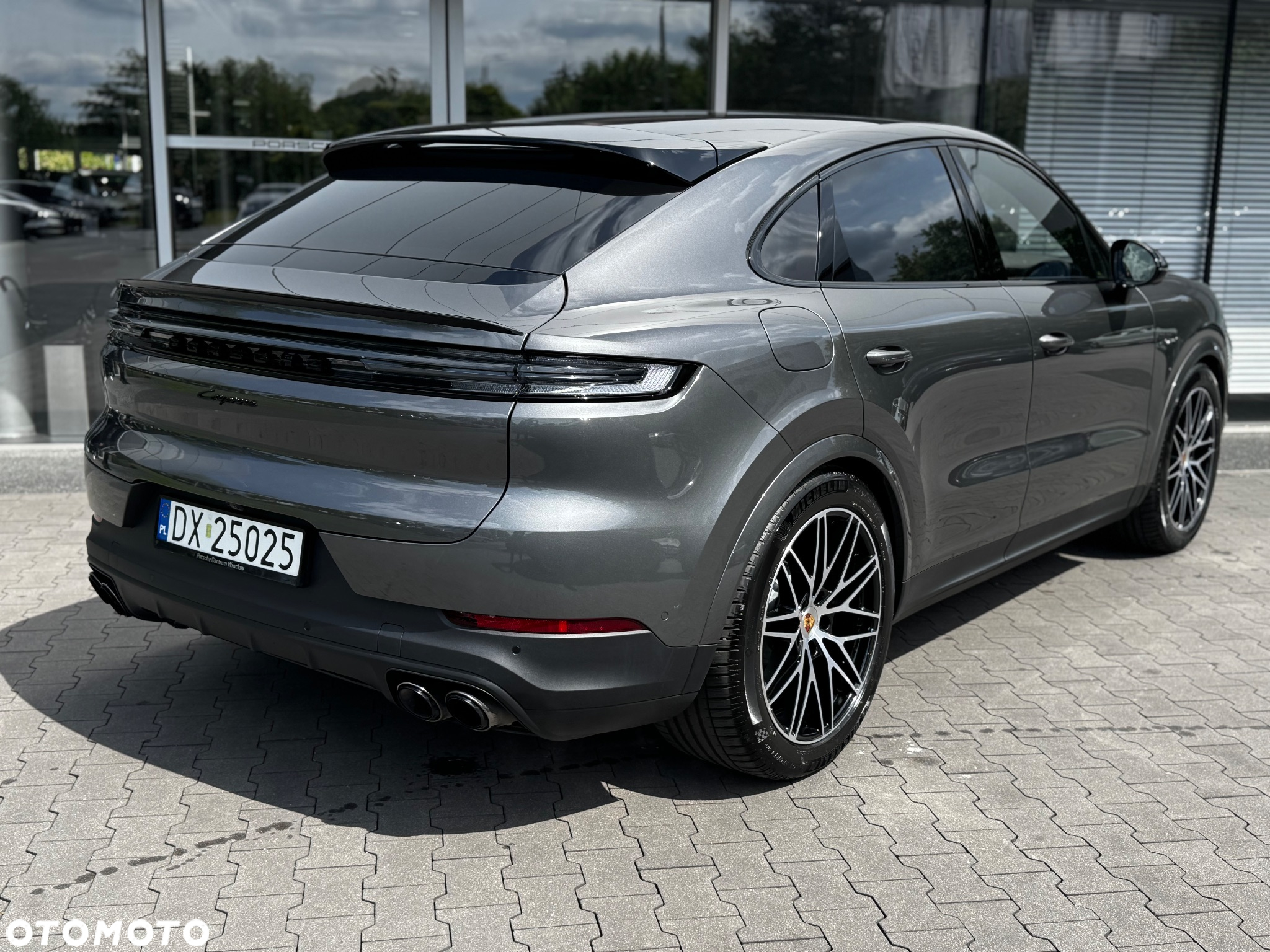Porsche Cayenne Coupe E-Hybrid PHEV - 4