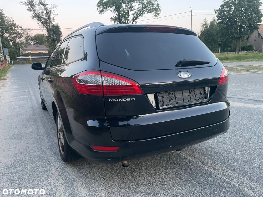 Ford Mondeo 1.6 Ghia - 4