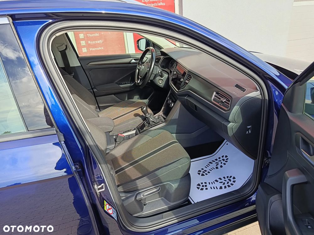 Volkswagen T-Roc 1.0 TSI Advance - 36
