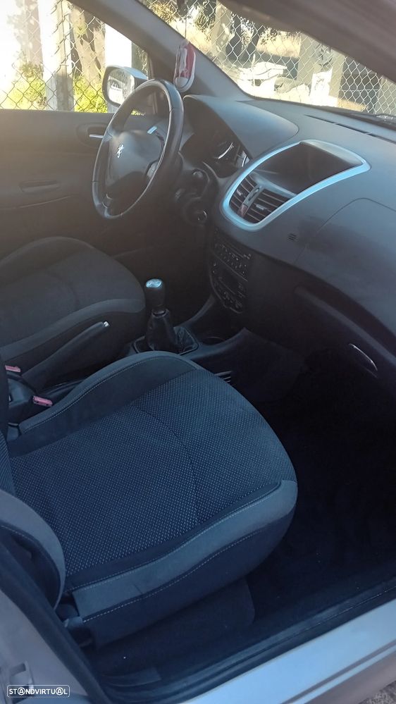 Peugeot 206+ 1.1 Trendy - 5