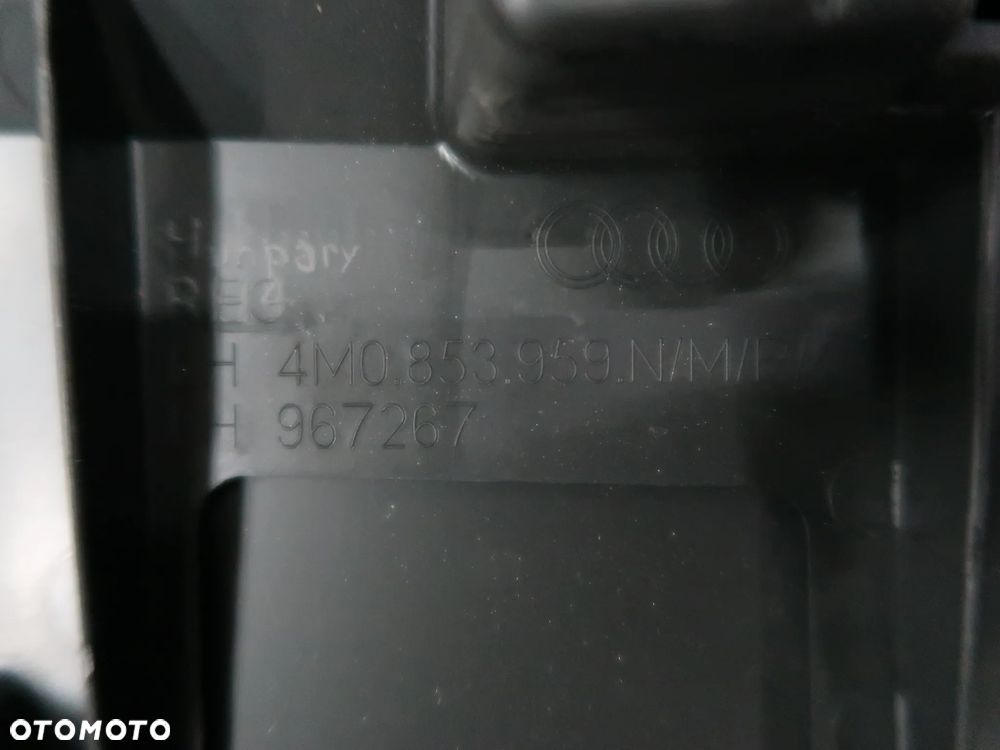 Listwa Drzwi Audi Q7 4M0853959N czerwona /Grafitowa - 7