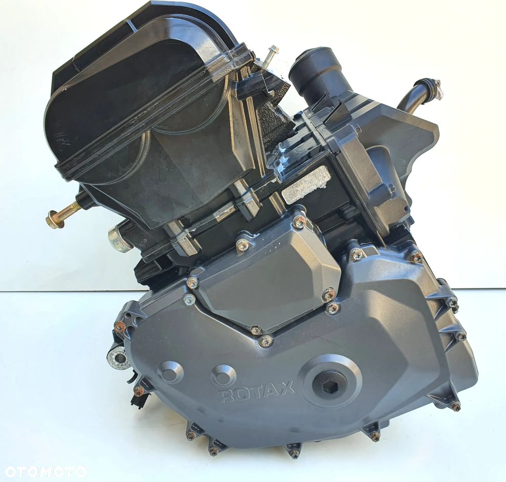 SILNIK CAN AM SPYDER 1330 F3S RT GWARANCJA - 2