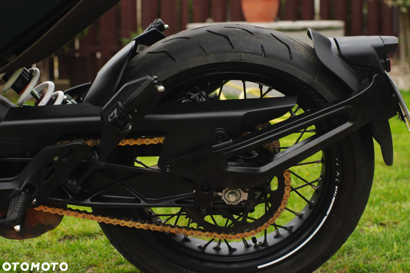 Husqvarna Svartpilen - 19
