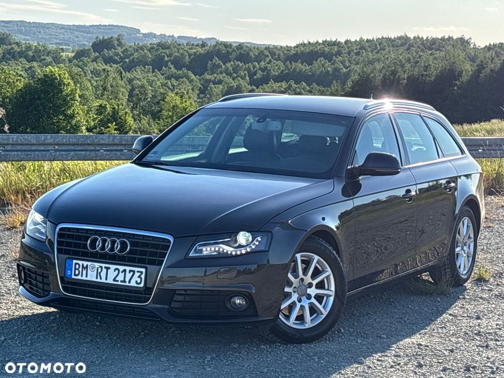 Audi A4 Avant 2.0 TDI Limited Edition - 1