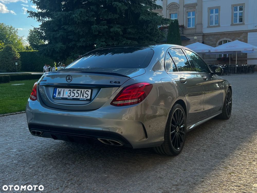 Mercedes-Benz Klasa C AMG 43 4-Matic - 6