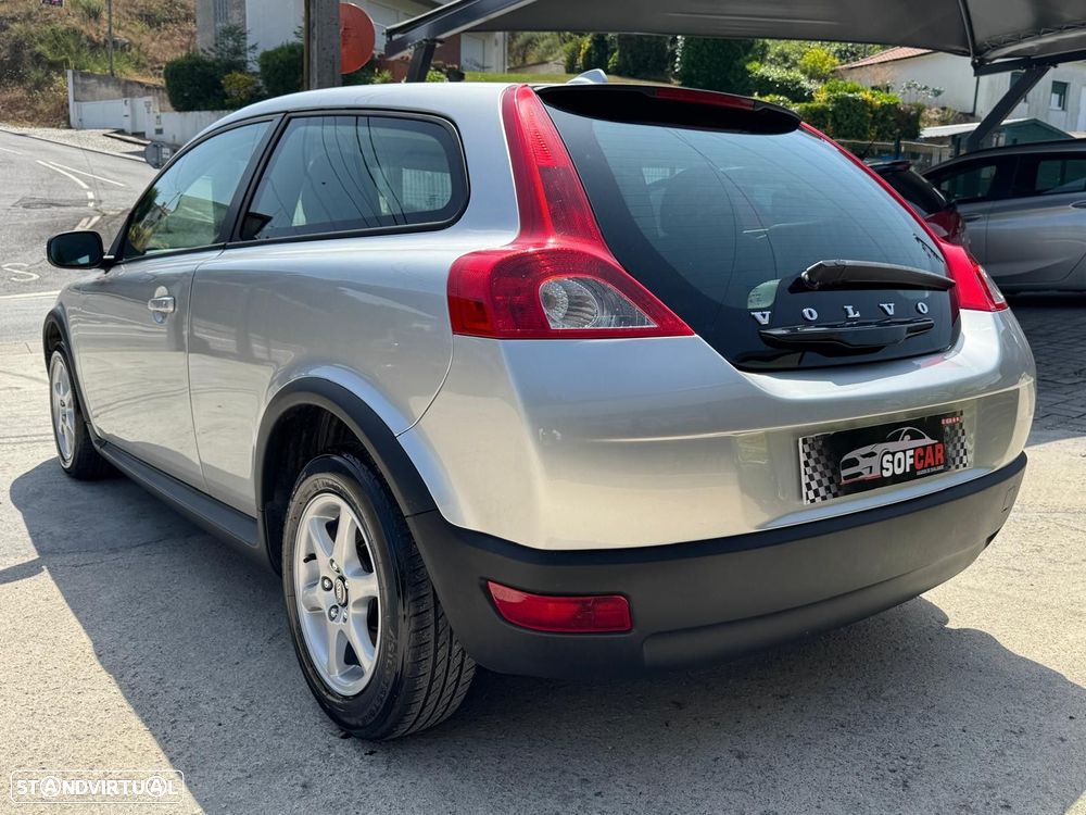 Volvo C30 1.6 D Drive 99g Kinetic Start/Stop - 21