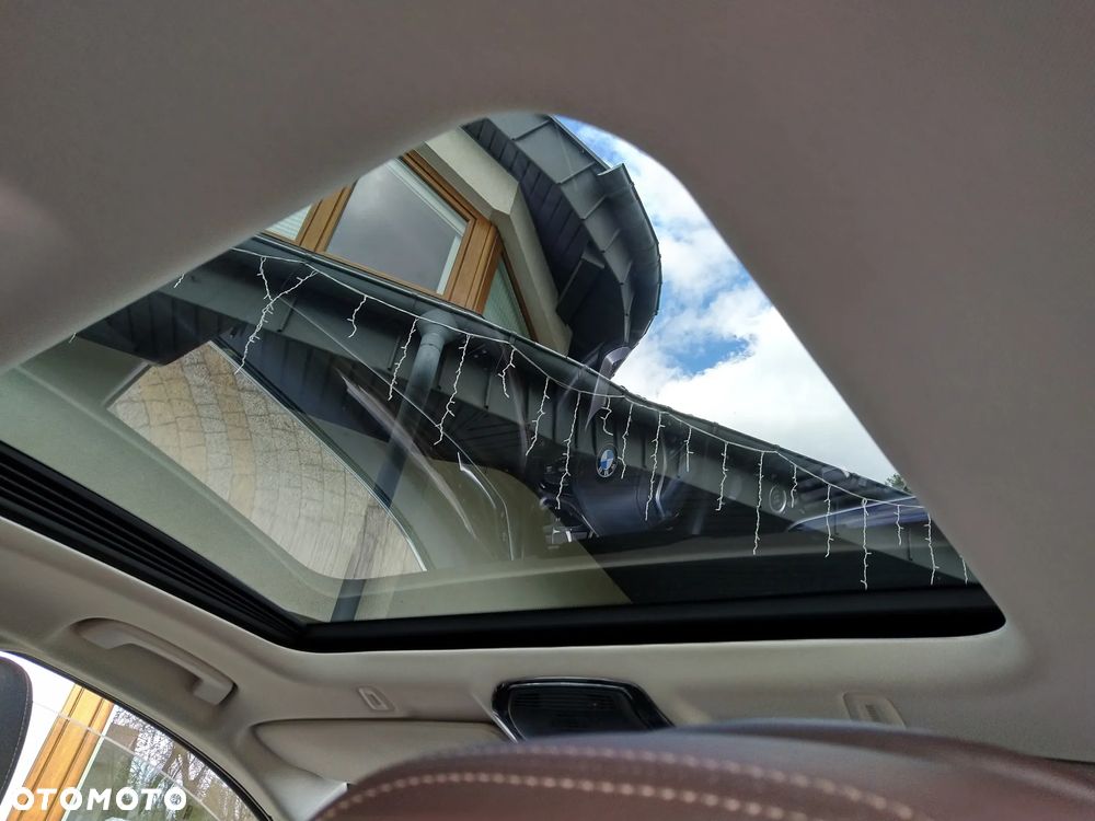 BMW Seria 5 530i GPF xDrive Luxury Line sport - 3