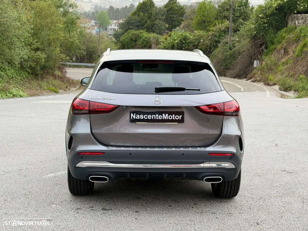 Mercedes-Benz GLA 250 e AMG Line - 13