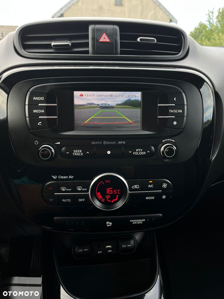 Kia Soul 1.6 CRDI Dream-Team Edition - 18