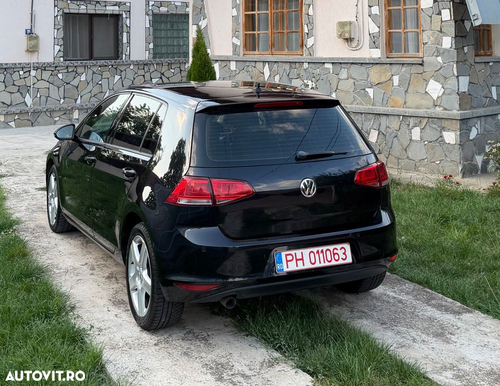 Volkswagen Golf 1.6 TDI DPF Trendline - 6