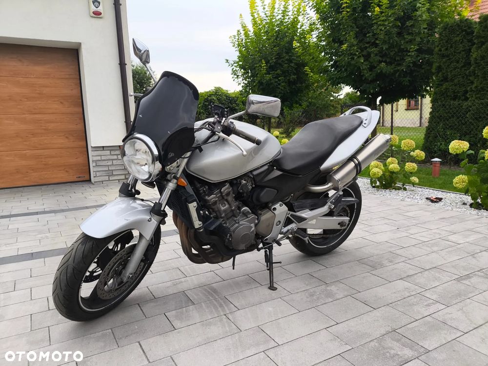 Honda CB - 1