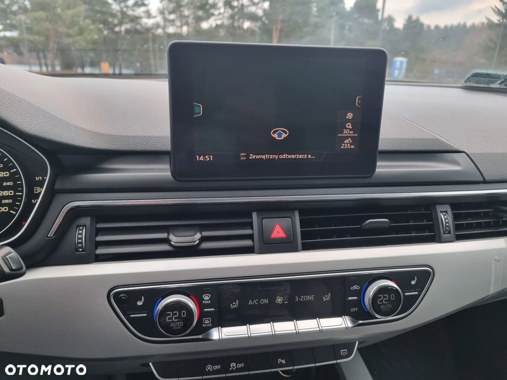 Audi A4 Avant 2.0 TDI - 15