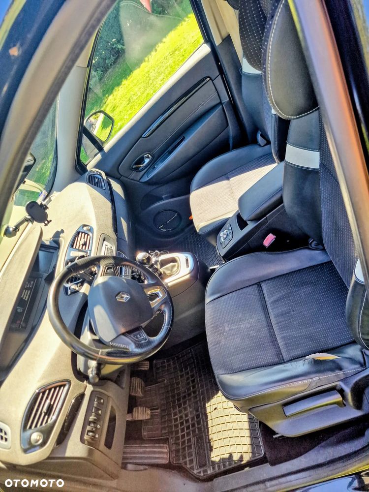 Renault Scenic 1.6 dCi Energy Bose Edition - 10