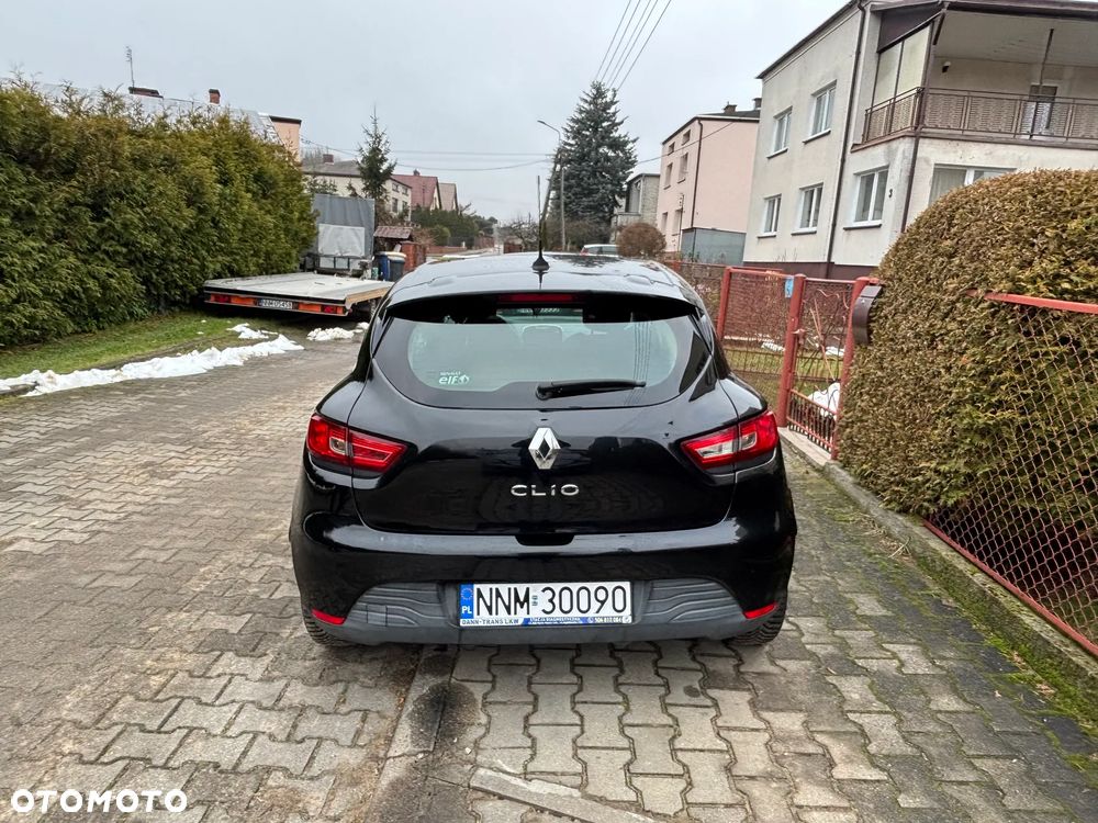 Renault Clio 1.2 16V 75 Experience - 6
